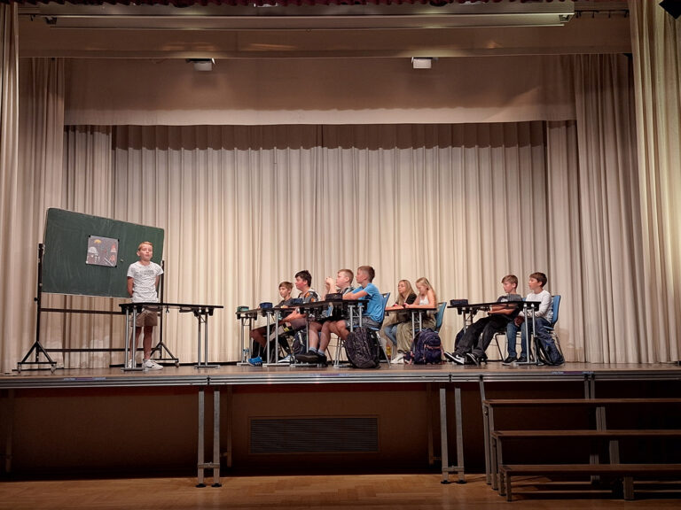 Erster Schultag der neuen Klassen 5