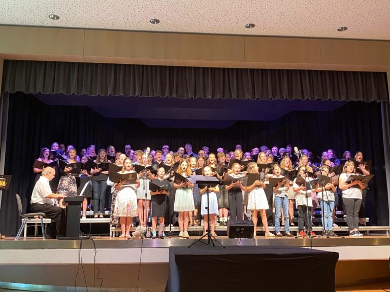 Benefizkonzert der Schulchöre des Lessinggymnasiums Hohenstein-Ernstthal am 14.06.2025